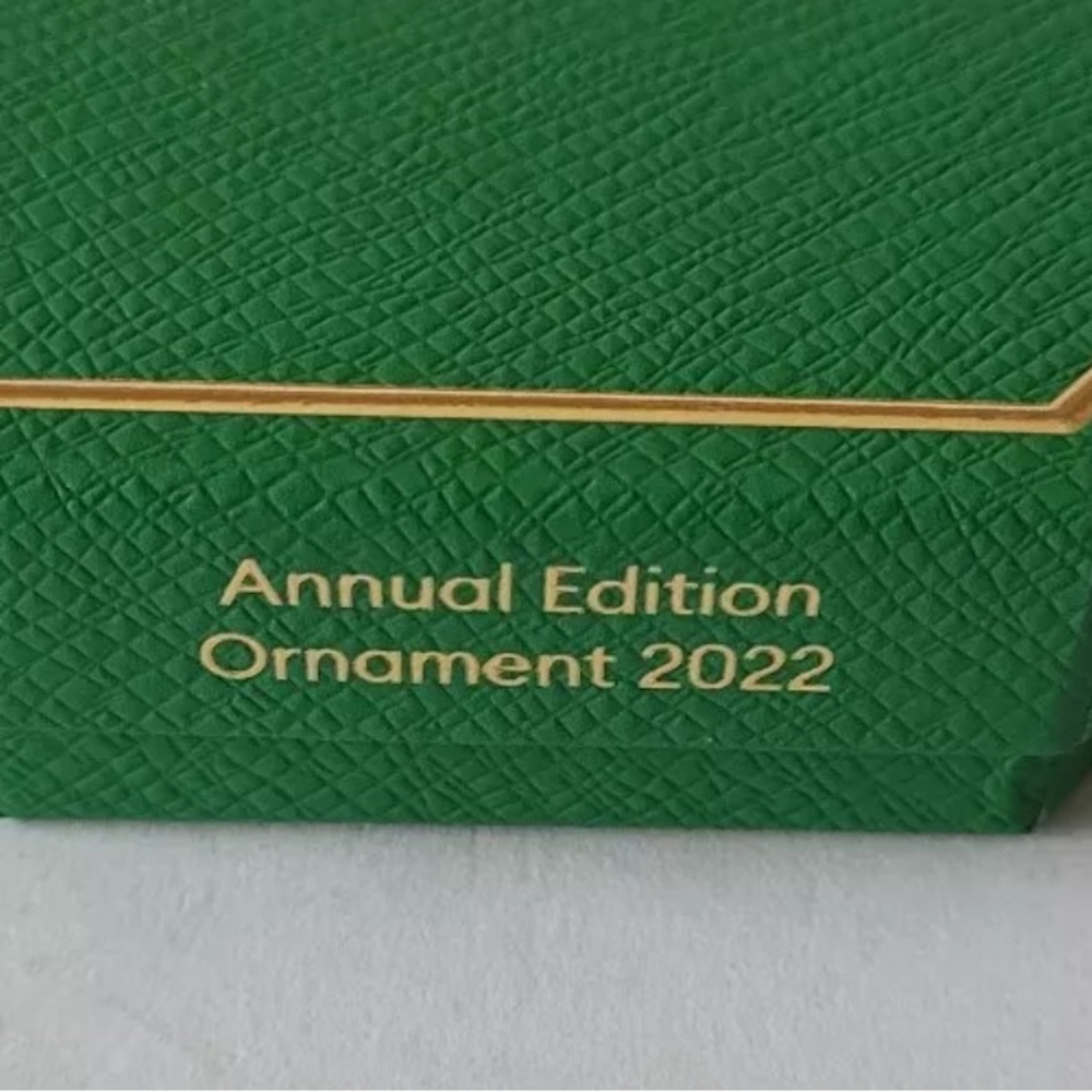 Swarovski Annual Edition 2022 Ornament - Picture 8 of 8
